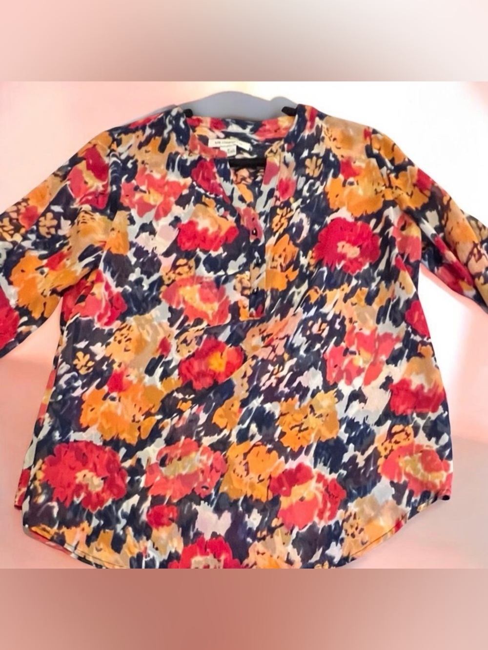 Liz Claiborne Vibrant Floral Blouse - Red, Orange, Blue.  Size M.